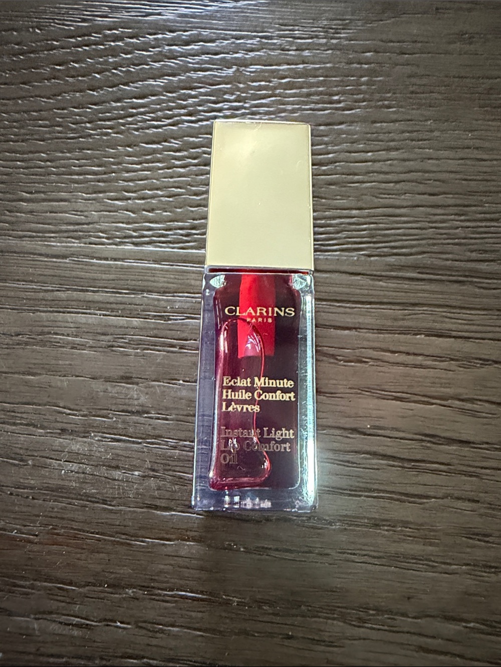 Clarins Instant Light Lip Comfort Oil - Red Berry